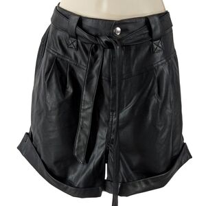 Cisono Black High Waist Faux Leather Shorts